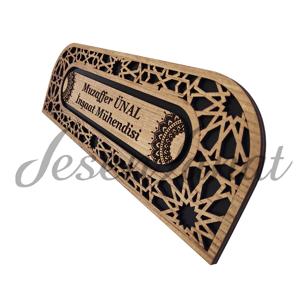 İsme Özel Ahşap Masaüstü İsimlik V.2