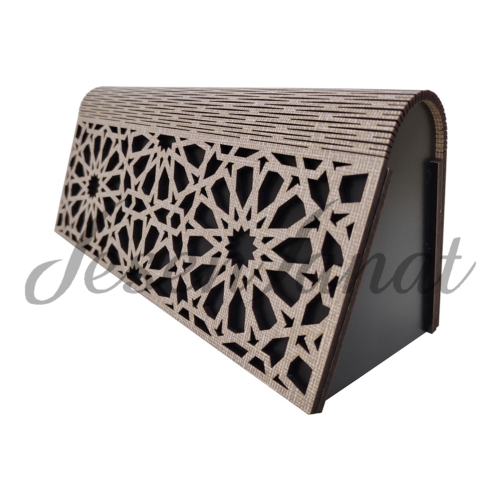 İsme Özel Ahşap Masaüstü Akordeon İsimlik