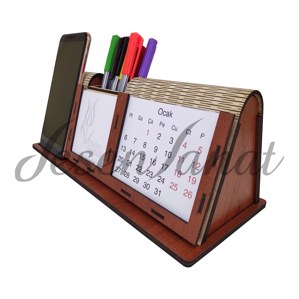 İsme Özel Takvimli Geniş Ahşap Masaüstü Seti